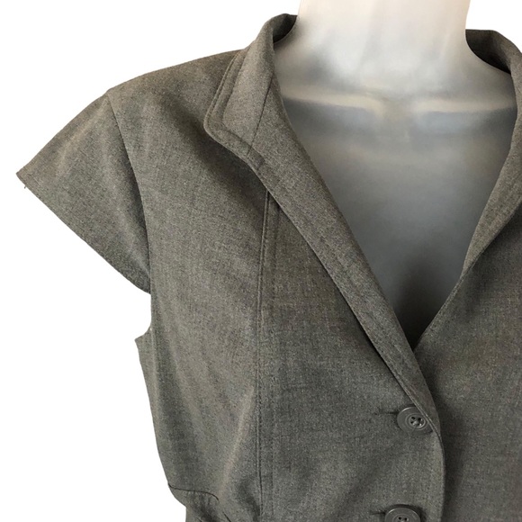 DRESS - Women's Calvin Klein Light Gray Button Front Cap Sleeve Belted Dress. 8 - Picture 9 of 15